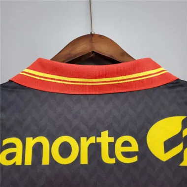 92-93 Recife home