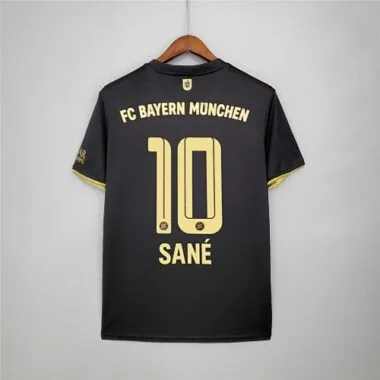 21-22 Bayern Munich away