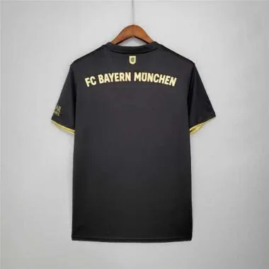 21-22 Bayern Munich away