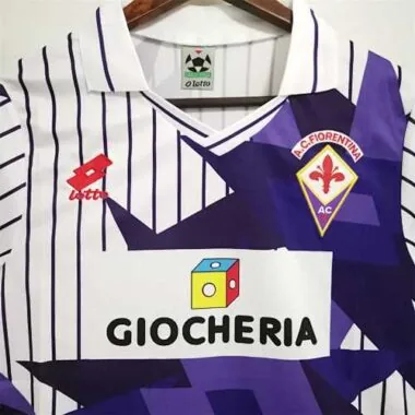 91-92 Fiorentina away