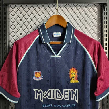 99-01 West Ham Iron Maiden thuiswedstrijd-combinatiebord