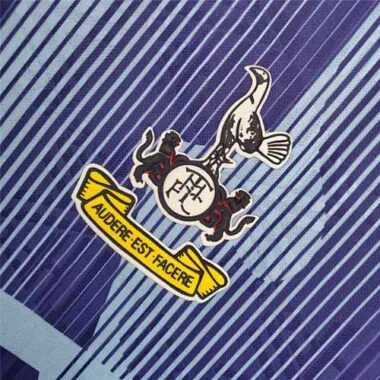 92-94 Tottenham Hotspur third away