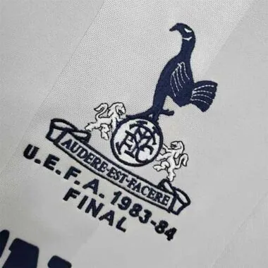 83-84 Tottenham Hotspur home