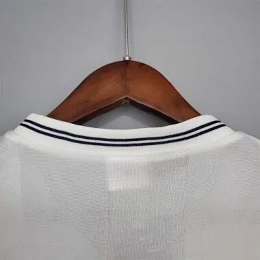 83-84 Tottenham Hotspur home