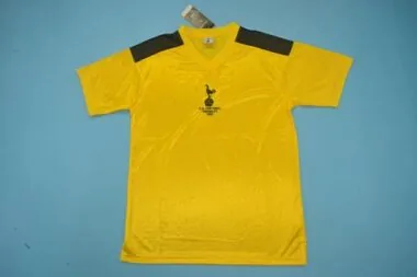 82-83 Tottenham Hotspur away yellow