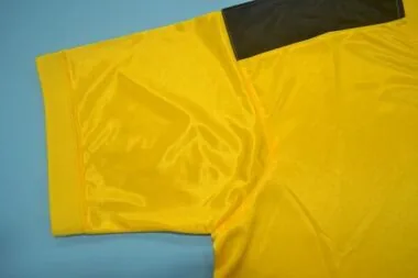 82-83 Tottenham Hotspur away yellow