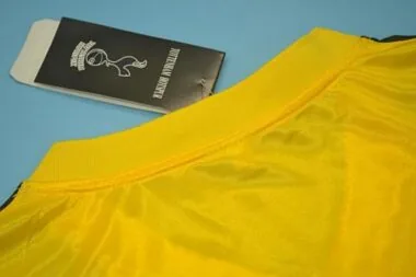 82-83 Tottenham Hotspur away yellow