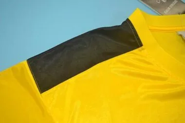 82-83 Tottenham Hotspur away yellow