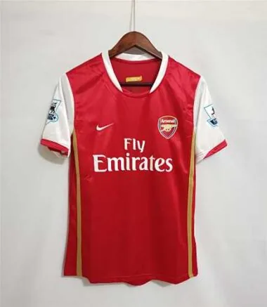06-07 Arsenal home red
