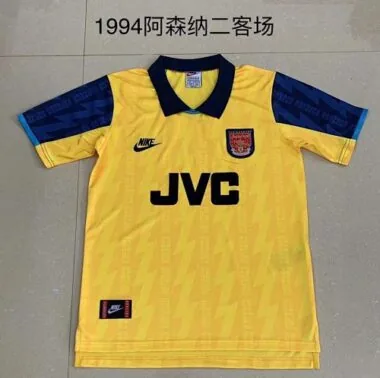 94-96 Arsenal third away