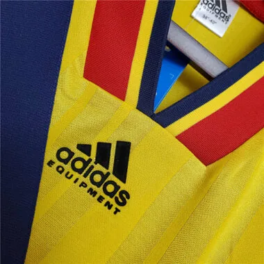 93-94 Arsenal away