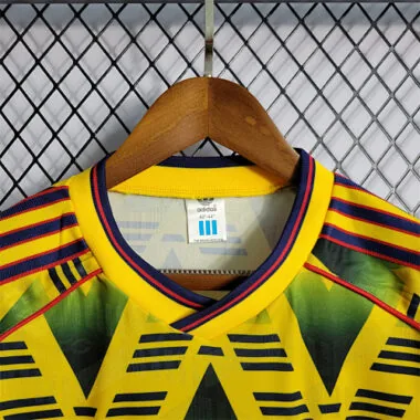 91-93 Arsenal away