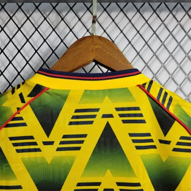91-93 Arsenal away