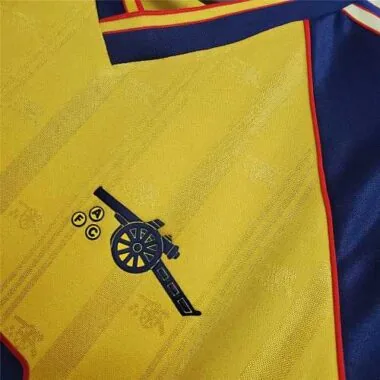 88-90 Arsenal away