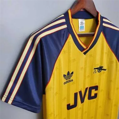 88-90 Arsenal away