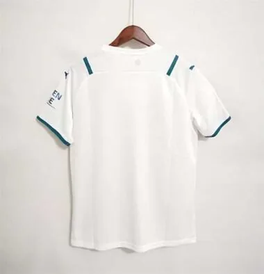 21-22 Manchester City away