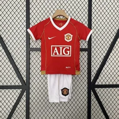 06-07 Manchester United Home Retro Kids Kits Children Sets Football AAAAJerseys Yupoo
