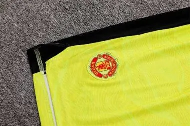 21-22 Manchester United green goalkeeper long sleeve