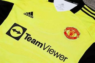 21-22 Manchester United green goalkeeper long sleeve
