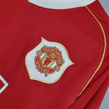06-07 Manchester United home long sleeve
