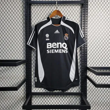 06-07 Real Madrid third away