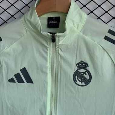 26-27 Real Madrid Green Windbreaker Jackets Kit Soccer T-Shirt