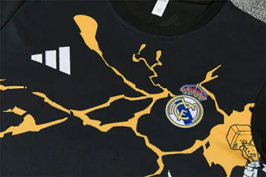 26-27 Real Madrid BlackTraining Kit Soccer T-Shirt