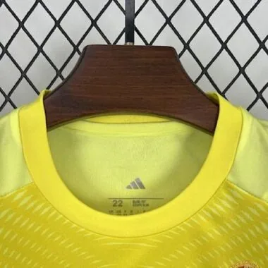 25-26 Real Madrid Yellow Goalkeeper Kid Kits Youth Apparels Joy