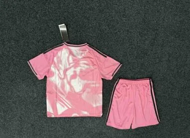 25-26 Real Madrid Pink Special Edition Kid Kits