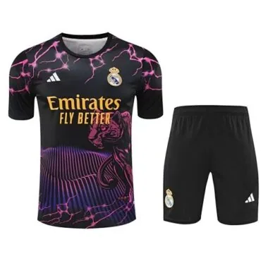 24-25 Real Madrid Pink Jaguar Kit Special Edition Soccer AAAAJersey Yupoo