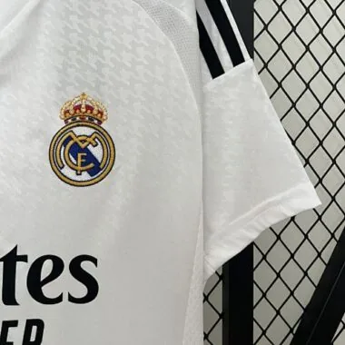 24-25 Real Madrid Home Kit With All Kind of Badges Soccer S-4XL