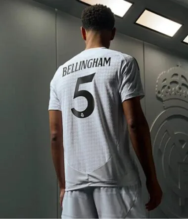 24-25 Real Madrid Home Kit With All Kind of Badges Soccer S-4XL
