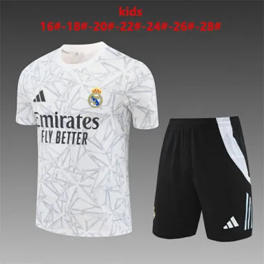 24-25 Real Madrid Training Kids Soccer Jerseys Football Shirts(3)