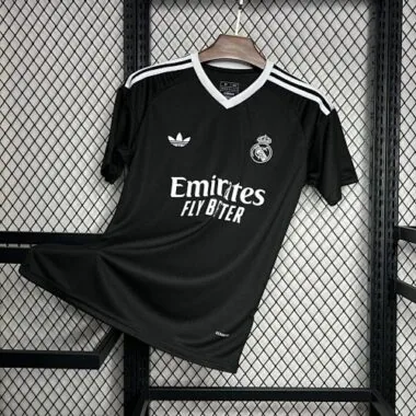 24-25 Real Madrid Black GoalKeeper Kit Soccer Uniforms Soccer