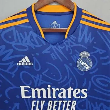 21-22 Real Madrid away