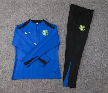 24-25 Maglie da calcio Barcelona a maniche lunghe per l'allenamento (4)