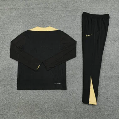 24-25 Barcelona Player Long Sleeve Training Suit Football Shirts(1)