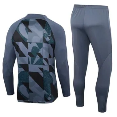 23-24 Barcelona Long Sleeve Training Suit (8)