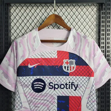 23-24 Trainingspak van Barcelona | 3
