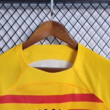 23-24 Barcellona, quarta maglia da trasferta a maniche lunghe