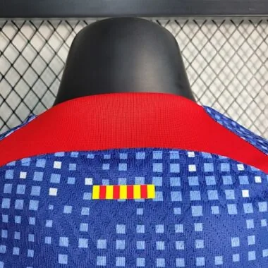 23-24 Barcelona Blue Training player version