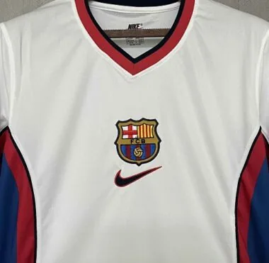 98-99 Barcelona uittenue in retrostijl – het beste
