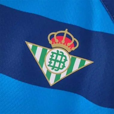 22-23 Real Betis away