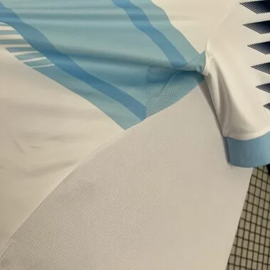 24-25 Divisa da trasferta del Cadice - Abbigliamento da calcio