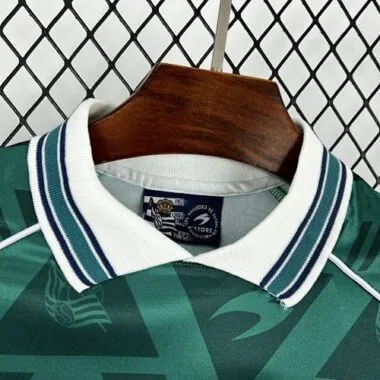 95-96 Sociedad uittenue retro voetbalshirt