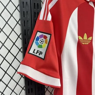 Camiseta de fútbol del kit de la edición especial 25-26 de Granada