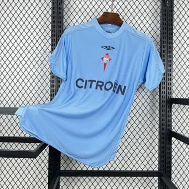 04-05 Celta Vigo Home Kit Retro Soccer T-Shirt AAAAJersey Supply Yupoo