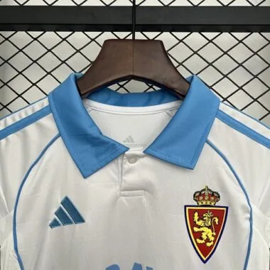 Camiseta de fútbol para niños del Zaragoza, temporada 25-26, equipación local