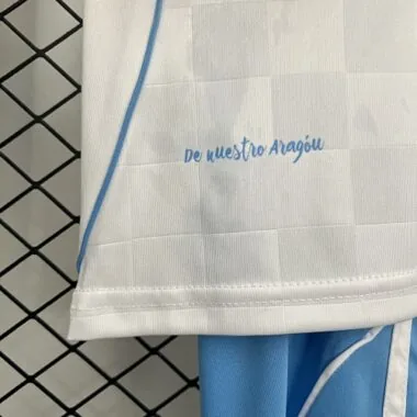 Camiseta de fútbol para niños del Zaragoza, temporada 25-26, equipación local