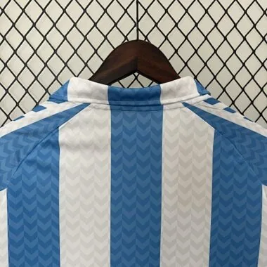 Leverancier van shirts uit de herdenkingseditie ter ere van het 120-jarig jubileum van Málaga in 2024